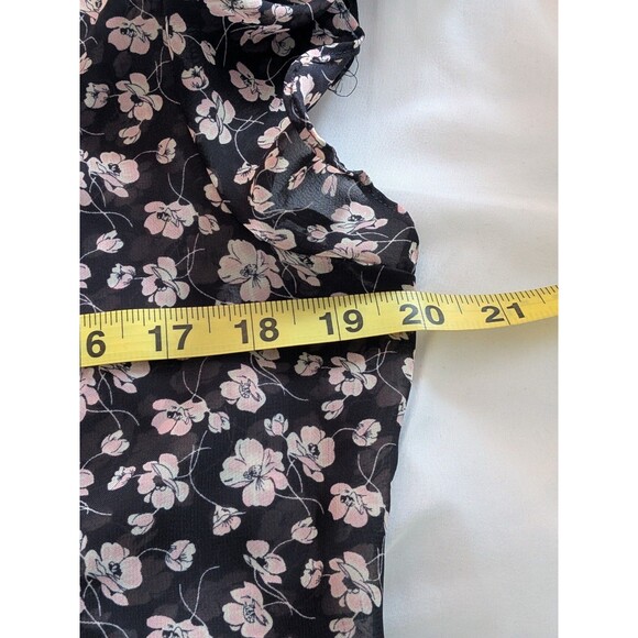 CHAPS 1978 Top Womens L Black Pink Ruffled Floral Flutter Sleeve Chiffon Blouse - Picture 11 of 13